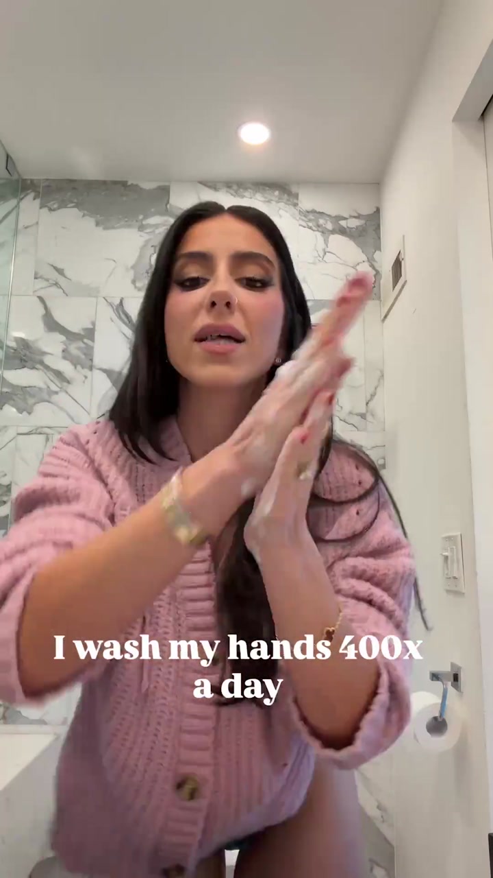 POV BTS SNEAK PEEK  OF LENA THE PLUG SQUIRTING ALL OVER GIRTHMASTERR