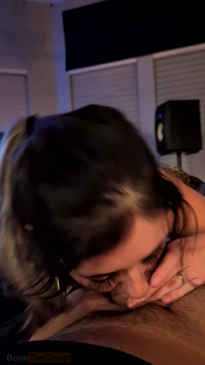 😱 3 Girls From The Bar Share 1 Cock | Triple Blowjob!!!