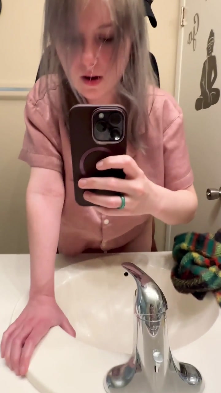 Seven minutes in heaven at a house party